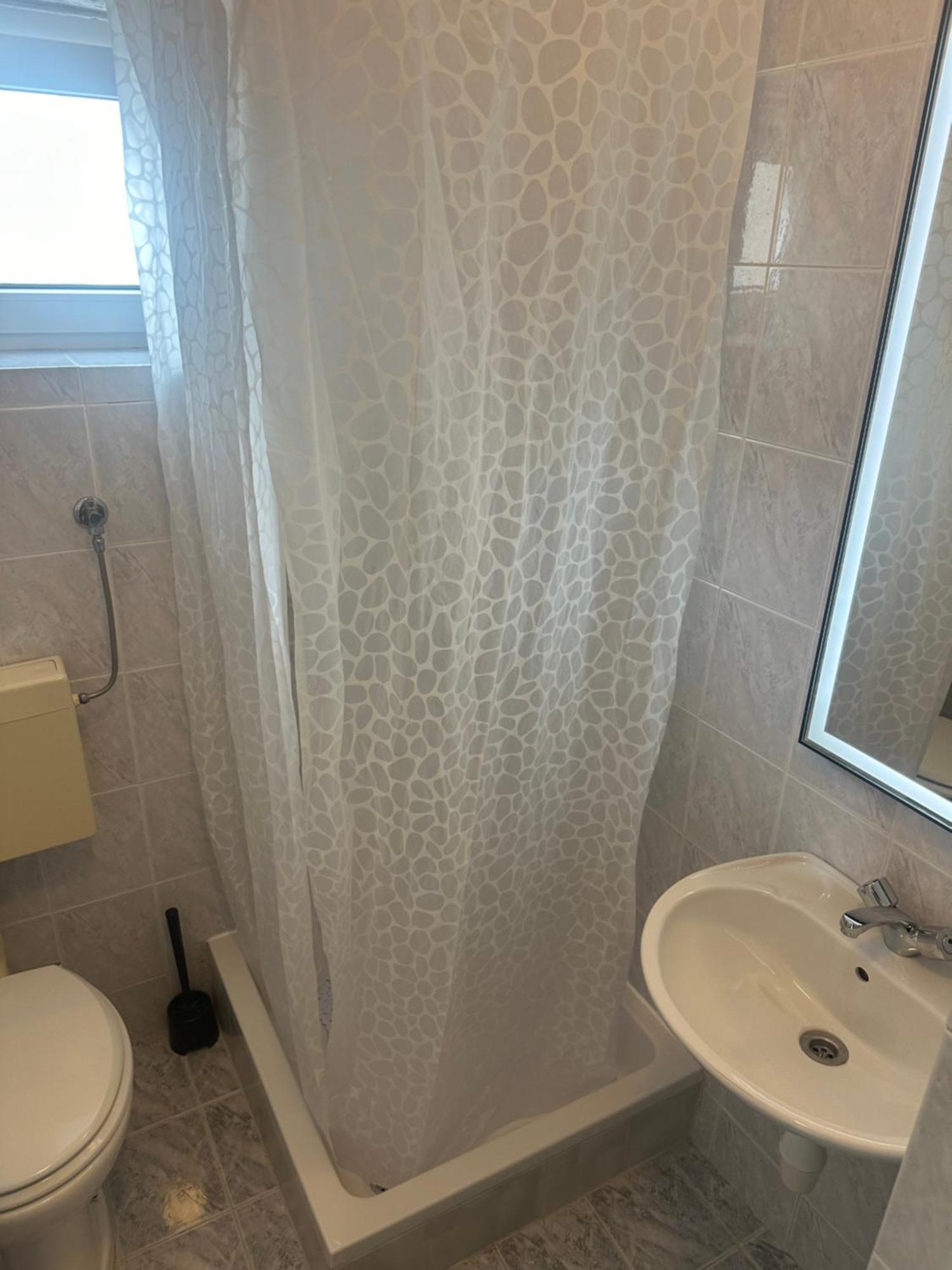 Nehaj Apartment Сен Екстериор снимка