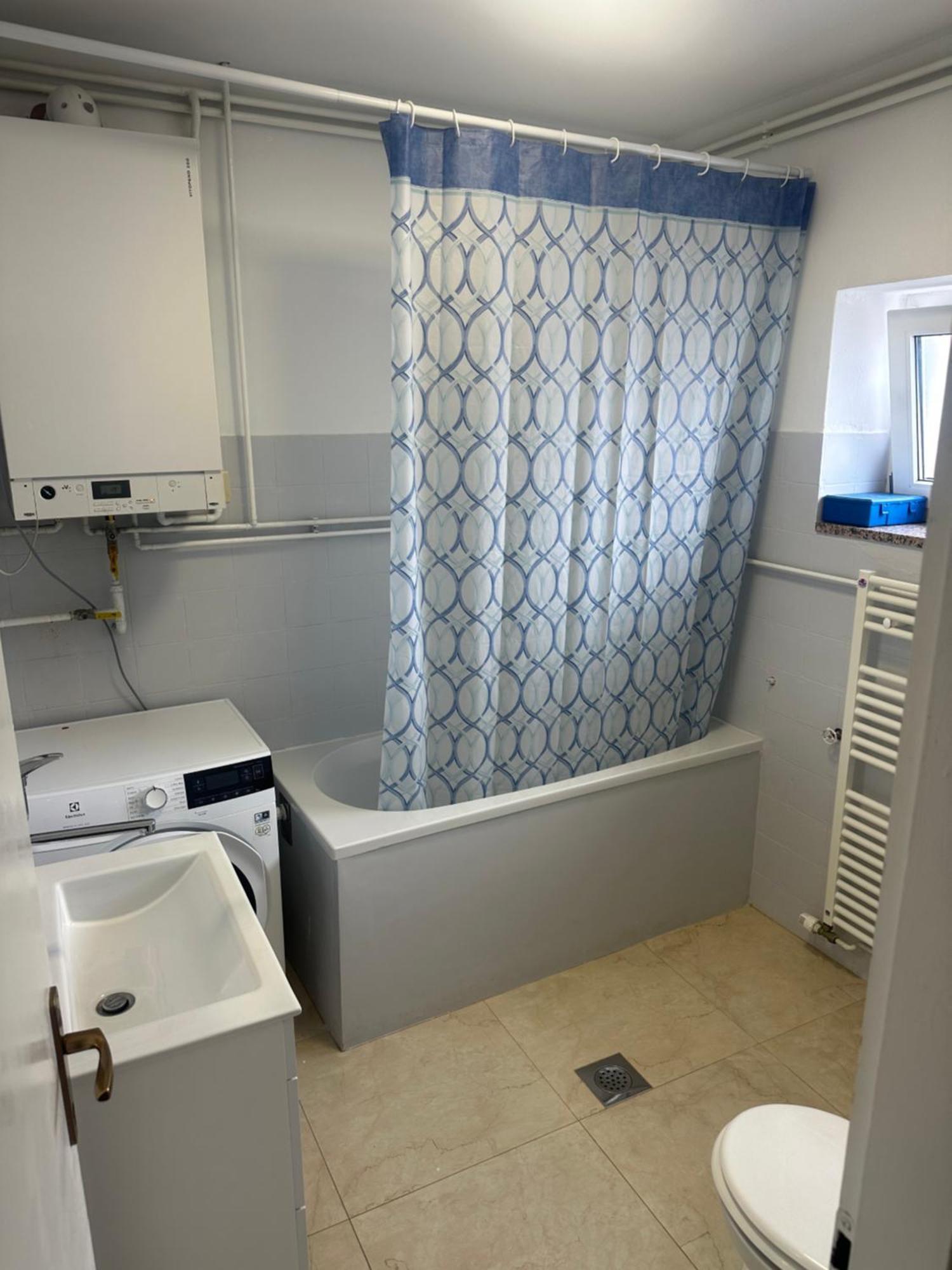 Nehaj Apartment Сен Екстериор снимка