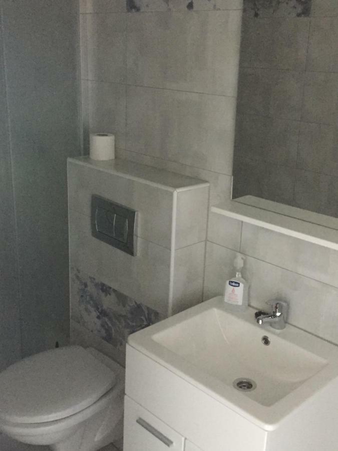 Nehaj Apartment Сен Екстериор снимка