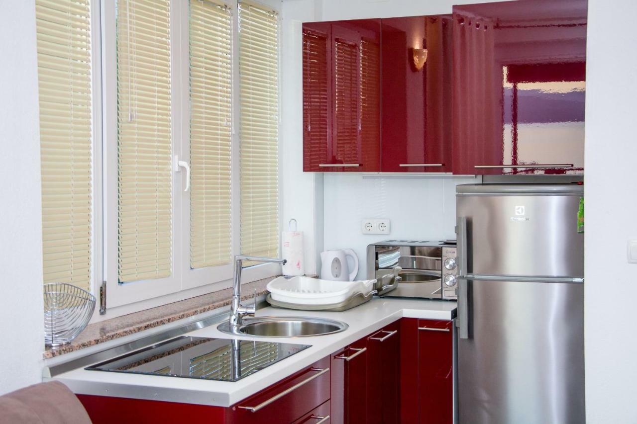 Nehaj Apartment Сен Екстериор снимка
