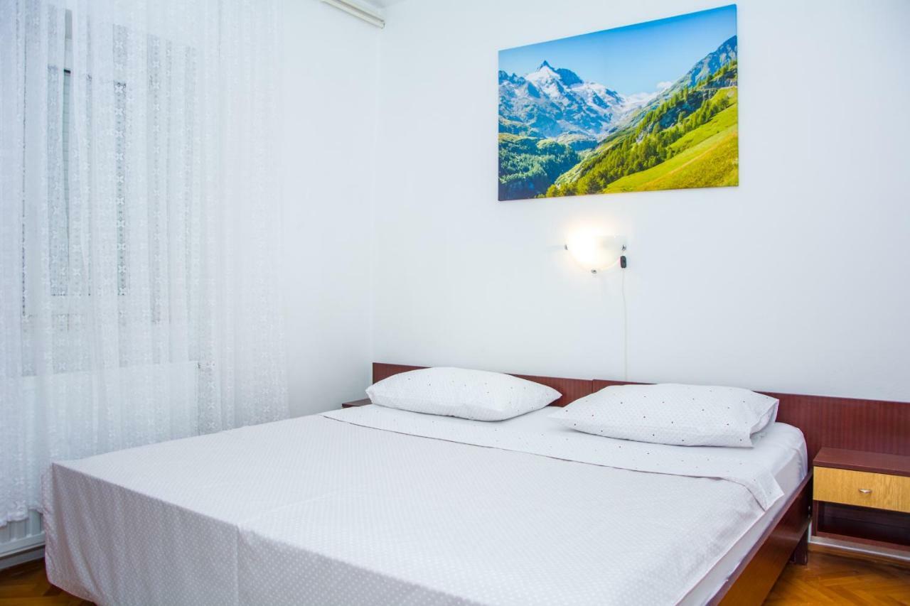 Nehaj Apartment Сен Екстериор снимка